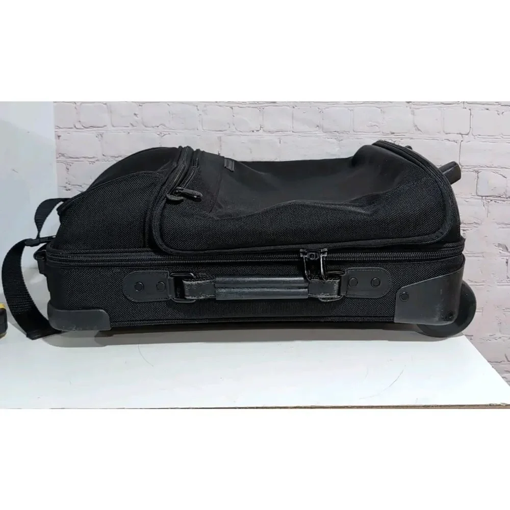 Briggs & Riley Baseline 22.5” Carry On Rolling Luggage 2 Wheel Black Ballistic - Picture 8 of 16